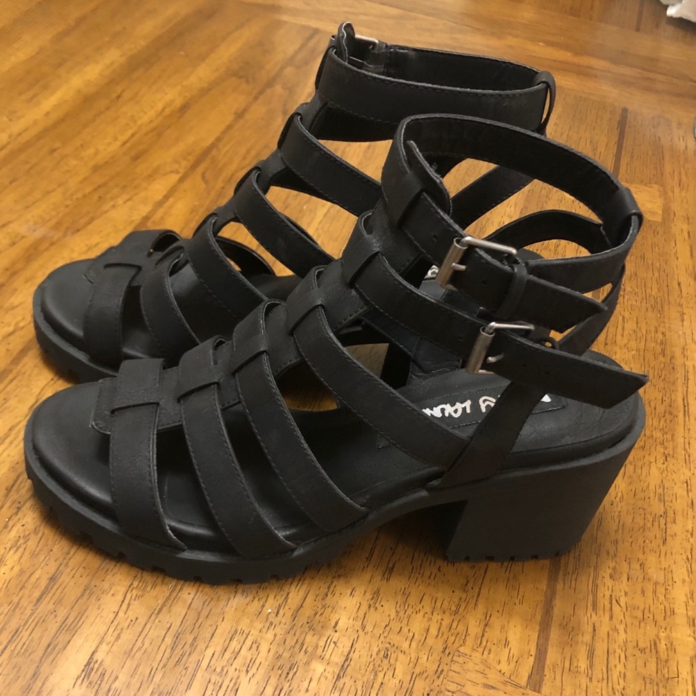 Dirty Laundry Fun Stuff Sandal with chunky  heel